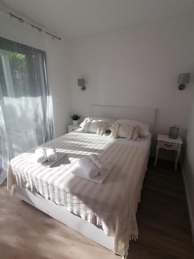 Apartmani Zoric Vodice Ruang foto