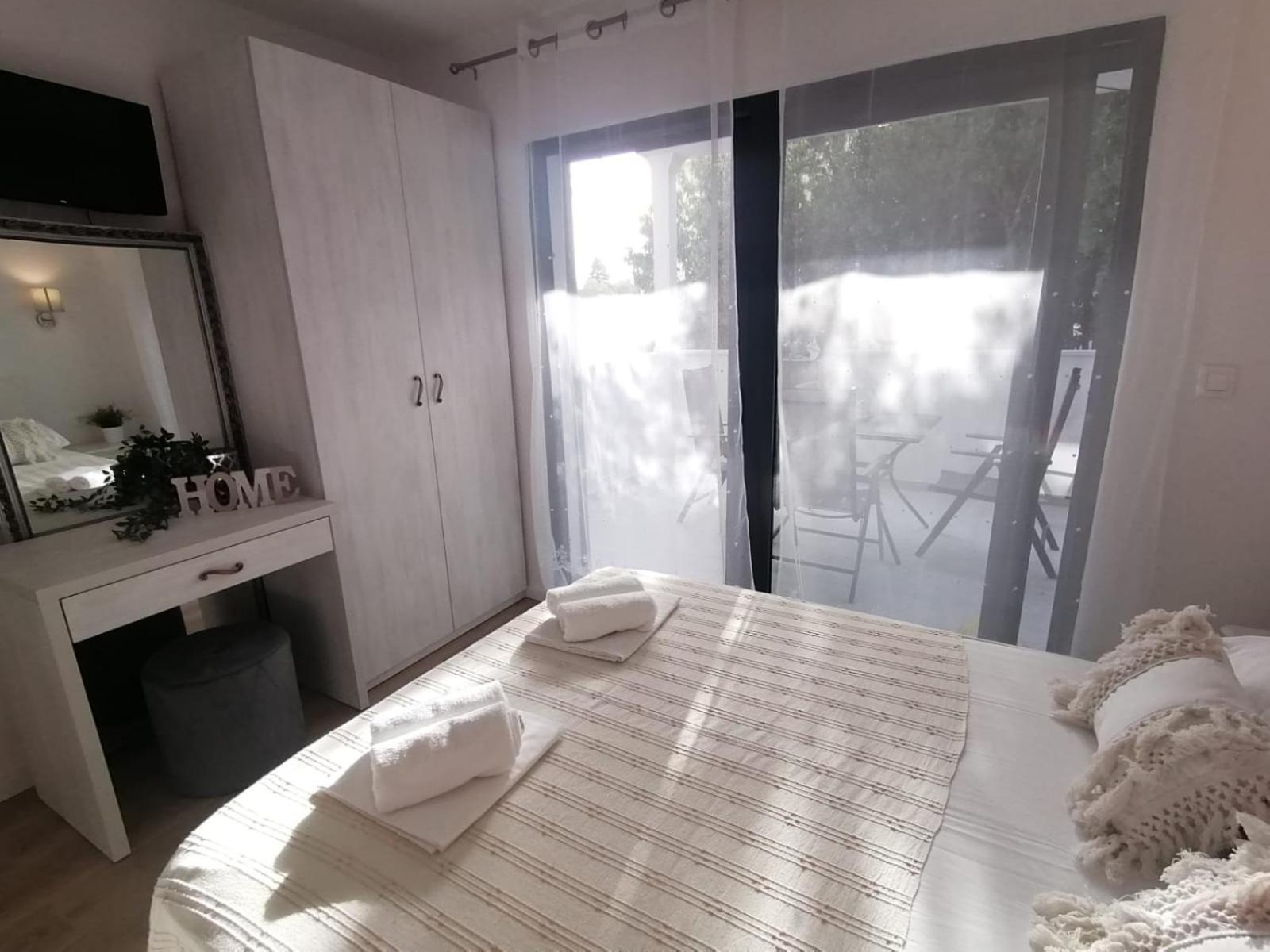 Apartmani Zoric Vodice Ruang foto