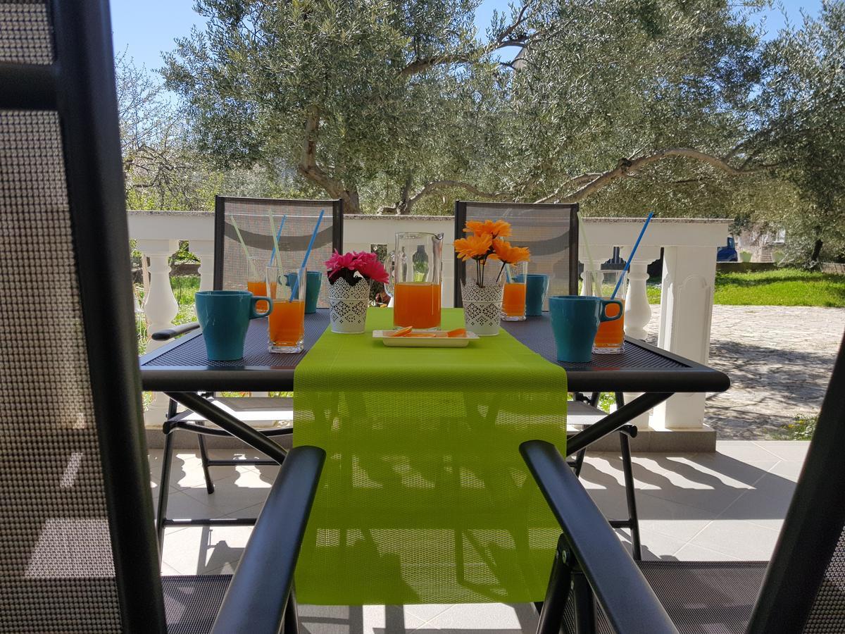 Apartmani Zoric Vodice Bagian luar foto