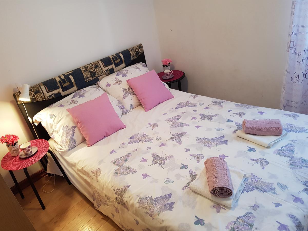 Apartmani Zoric Vodice Bagian luar foto